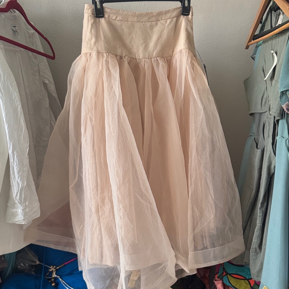 NWT Lulu's Cream Tulle Midi Skirt set